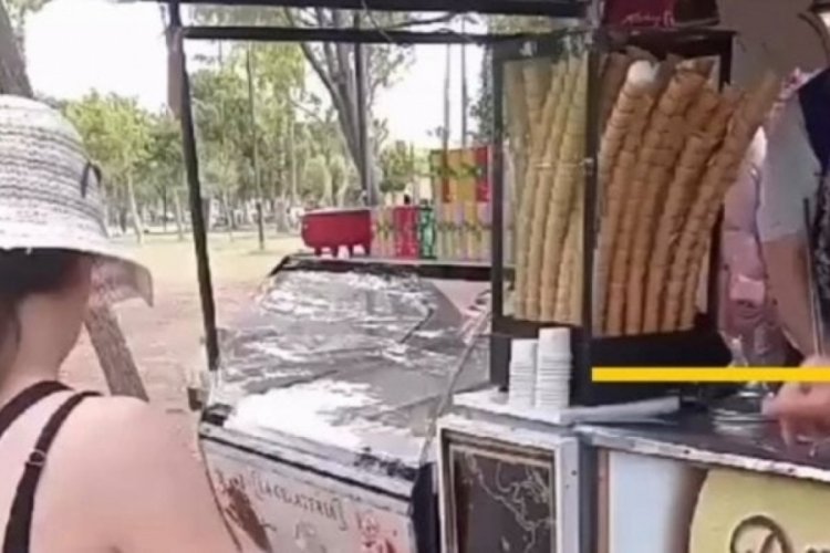 Turiste 2 bardak nar suyu 1200 TL