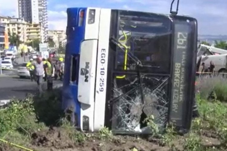 Ankara'da belediye otob&uuml;s&uuml; devrildi! 5 kişi yaralandı