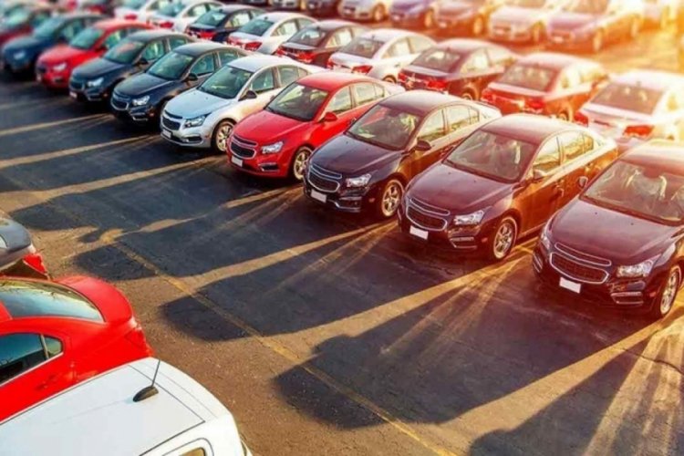 Otomobilde indirim kapıda! &Ouml;TV d&uuml;ş&uuml;r&uuml;lecek mi?