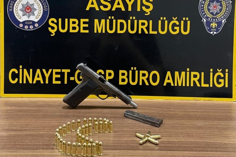 Kars'ta silah ve m&uuml;himmat ele ge&ccedil;irildi
