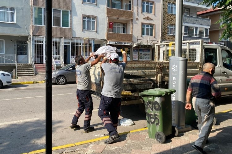 Kocaeli'nde &ccedil;evre temizliği titizlikle son s&uuml;rat devam ediyor