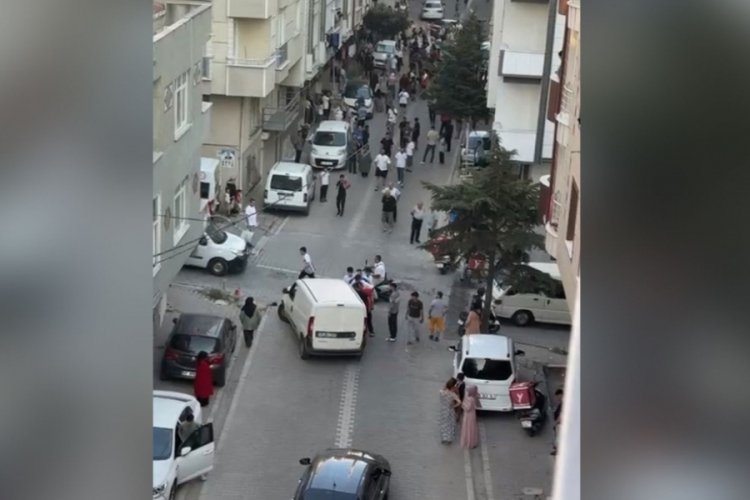 Sokak ortasında silahlı saldırıya uğrayan 18 yaşındaki gen&ccedil; &ouml;ld&uuml;!