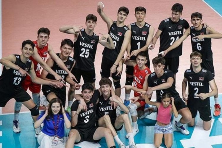 U18 Milli Takımı, galibiyetle veda etti!