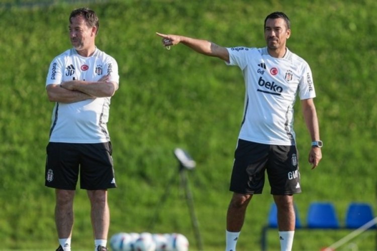 Bronckhorst'tan Galatasaray a&ccedil;ıklaması!