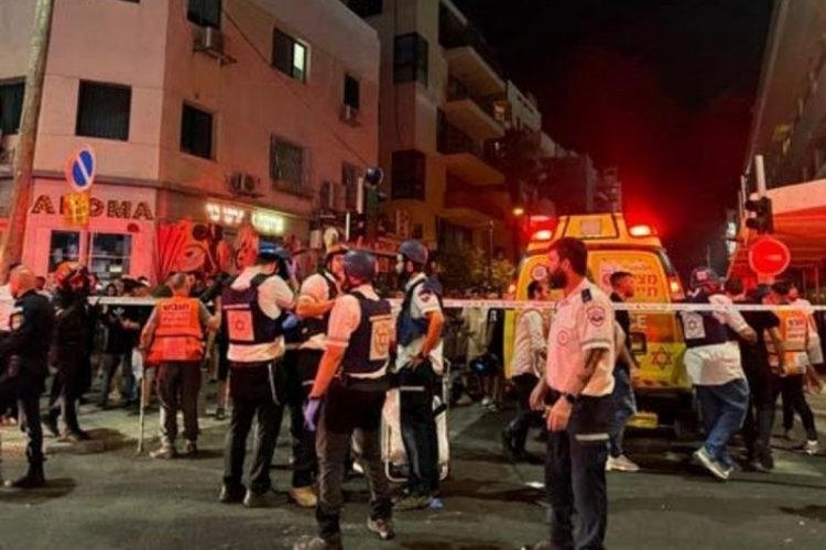 Tel Aviv'e saldırı: &Ouml;l&uuml; ve yaralılar var!