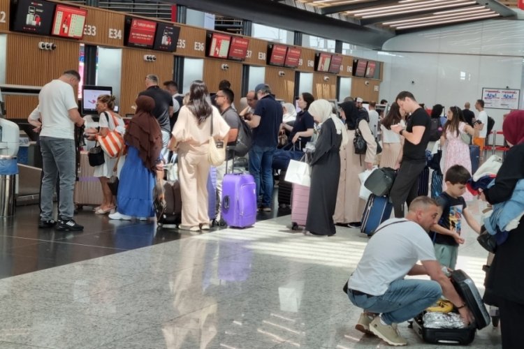 İstanbul Havalimanı'nda kriz s&uuml;r&uuml;yor!