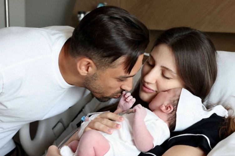 İrfan Can Kahveci, D&uuml;nya Fenerbah&ccedil;eliler G&uuml;n&uuml;'nde baba oldu
