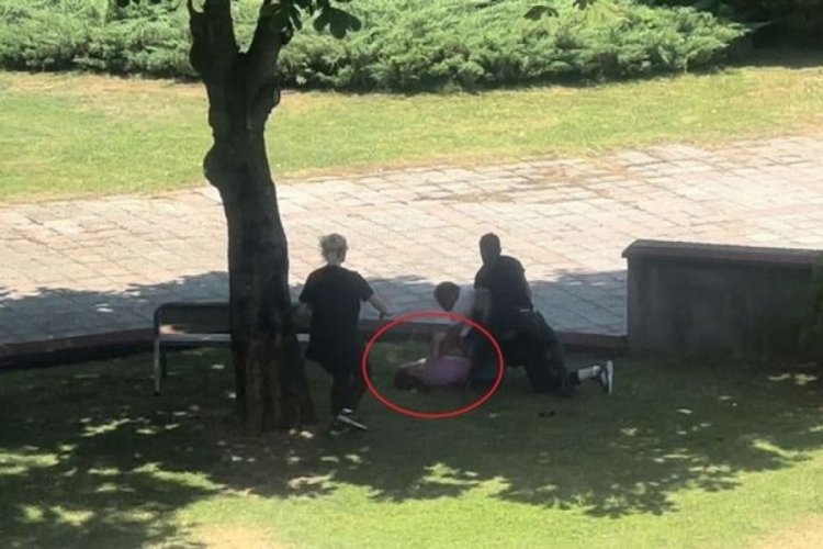 Valilik &ouml;n&uuml;nde eşini boğmaya &ccedil;alıştı!