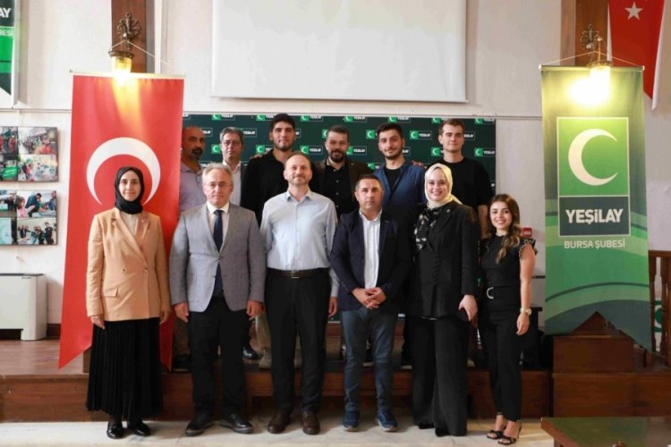 Yeşilay'dan Bursa İl Mill&icirc; Eğitim M&uuml;d&uuml;r&uuml;'ne ziyaret