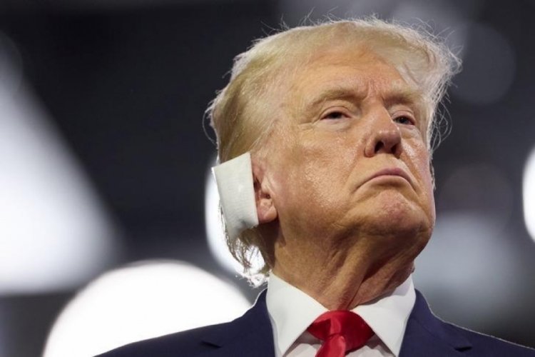 Zelenski ile Donald Trump telefonda g&ouml;r&uuml;şt&uuml;