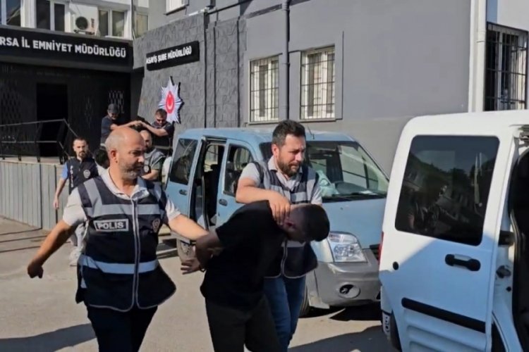Bursa'da fuhuş operasyonunda g&ouml;zaltına alınan 3 ş&uuml;pheli tutuklandı