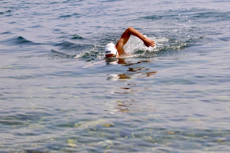 Bursa Mudanya Belediyesi Mudanya K&ouml;rfezi A&ccedil;ık Deniz Y&uuml;zme Maratonu'nu ger&ccedil;ekleştirdi