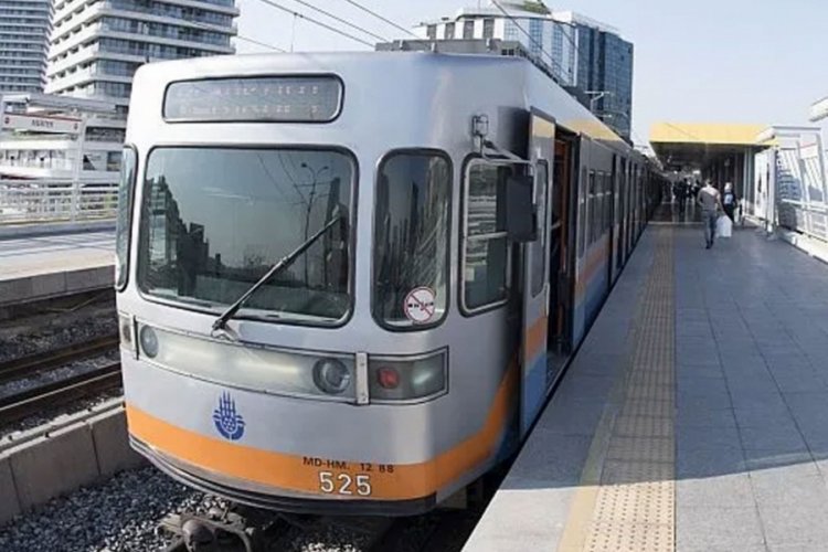 Yenikapı-Kirazlı metro hattında ray bakım &ccedil;alışması