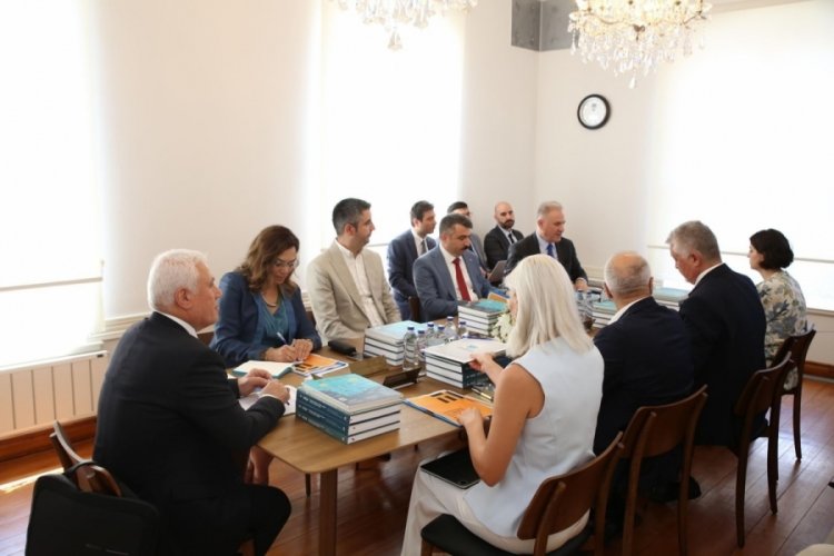 Marmara Belediyeler Birliği'nde g&uuml;ndem deprem ve sokak hayvanları