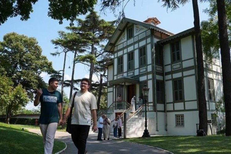 6 yıllık &ccedil;alışma tamamlandı! Yıldız Sarayı'na ziyaretler başladı