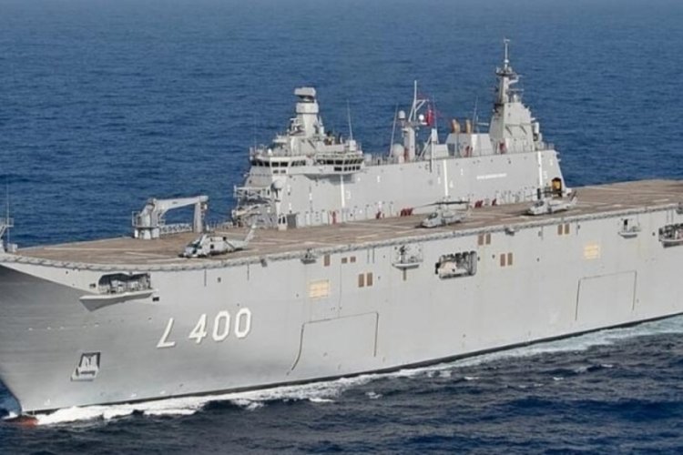 TCG Anadolu Girne a&ccedil;ıklarında ziyarete a&ccedil;ılıyor