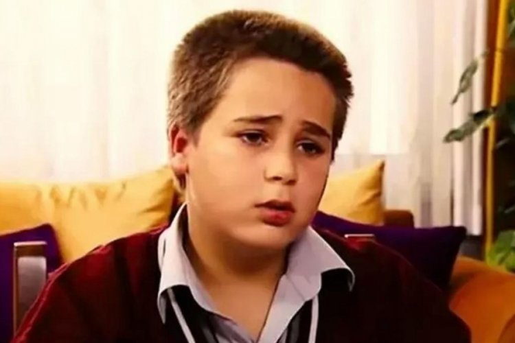 Akasya Durağı oyuncusunun son hali g&ouml;renleri şaşırttı!
