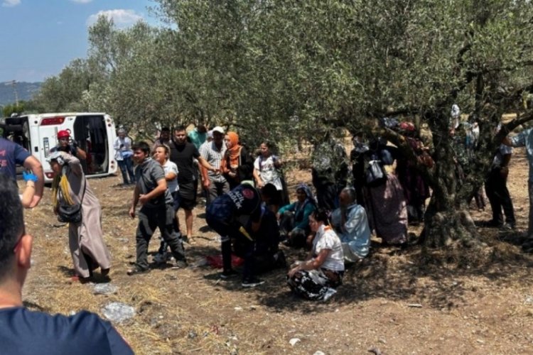 Kamyonet ile otob&uuml;s &ccedil;arpıştı: &Ccedil;ok sayıda yaralı var!