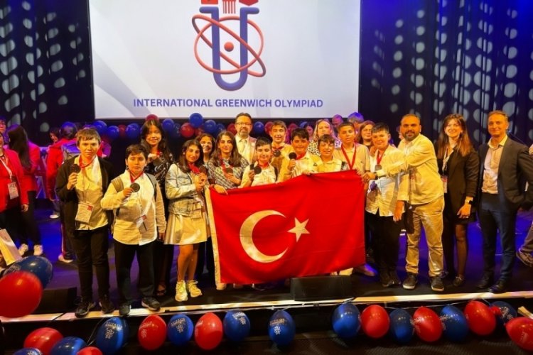 Bursalı &ouml;ğrencilerden d&uuml;nya başarısı