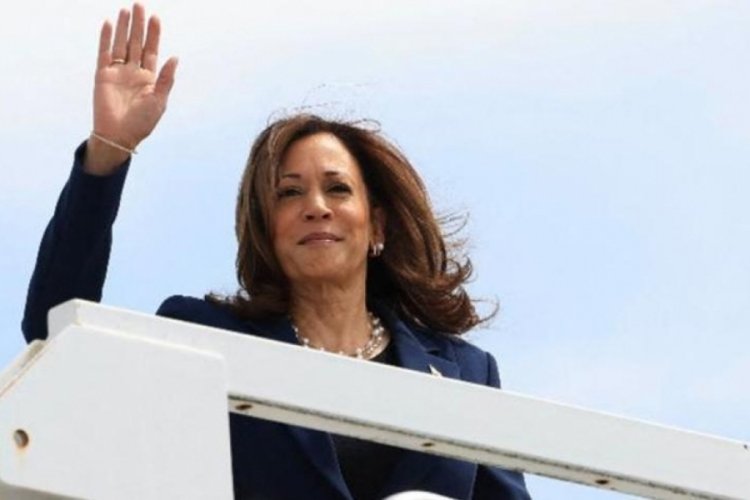 Demokrat Kongre liderlerinden Kamala Harris'e tam destek geldi