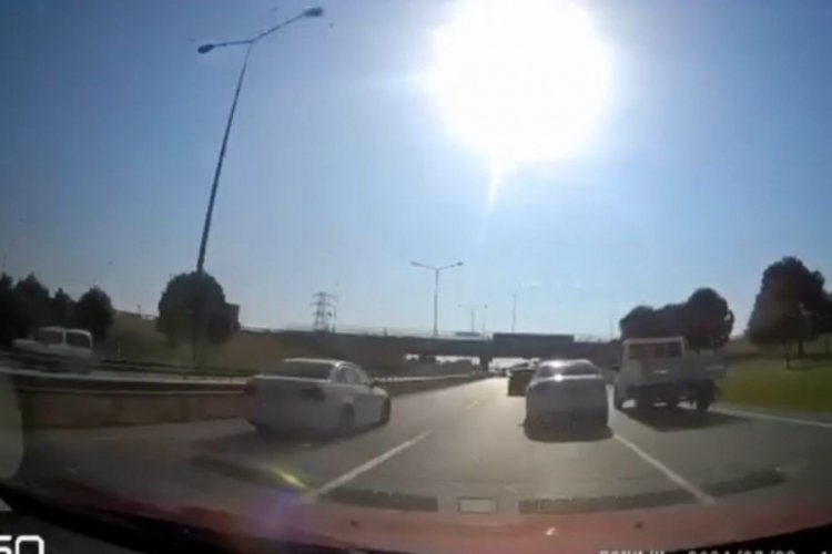 Bursa'da makas atıp trafiği riske soktu!
