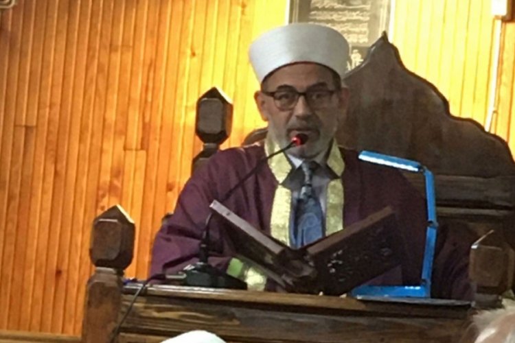 İstanbul'da imamı ok ile vurdu