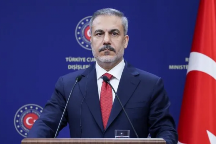 Bakan Fidan: PKK Irak'ın her yerini kanser h&uuml;cresi gibi sarıyor