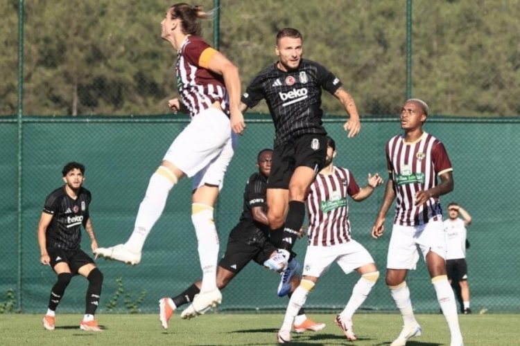 Beşiktaş hazırlık ma&ccedil;ında Bandırma'yla berabere kaldı
