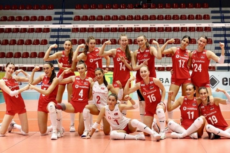 20 Yaş Altı Kadın Milli Voleybol Takımı, Balkan Şampiyonu oldu