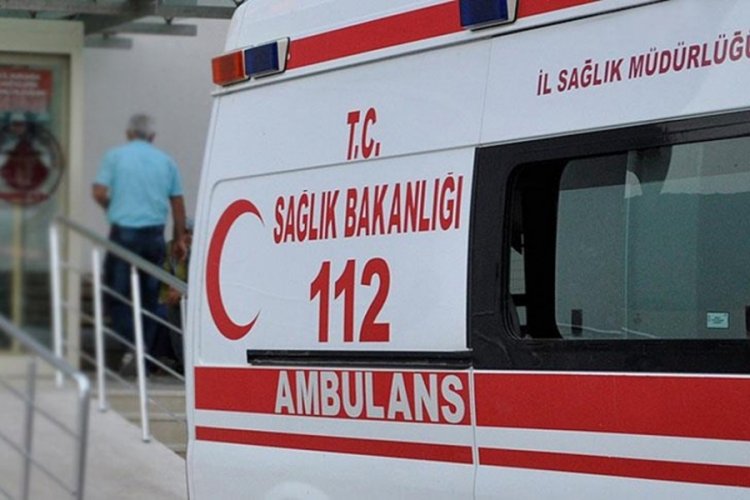 İki fabrikada zehirlenme ş&uuml;phesi: İş&ccedil;iler hastaneye kaldırıldı
