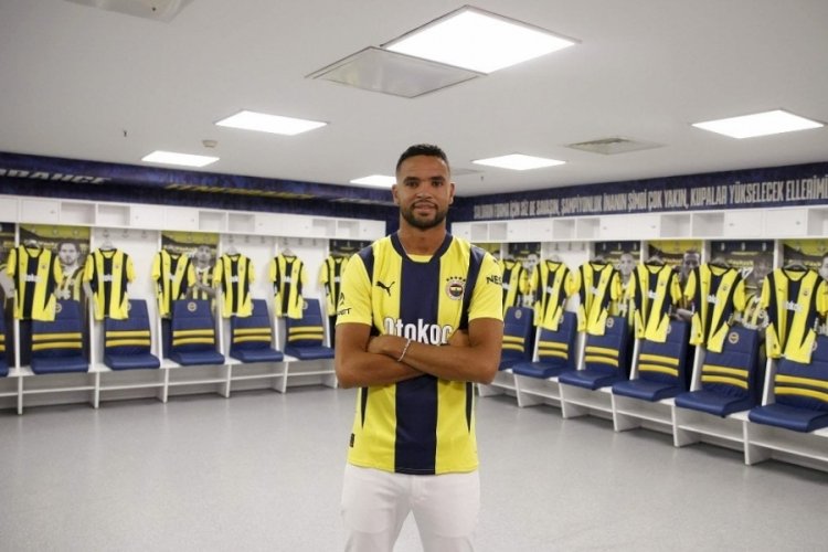 Faslı oyuncudan Fenerbah&ccedil;e taraftarına mesaj