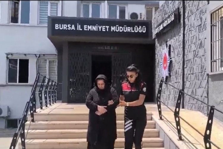 Bursa'da 8 yıldır ayrı yerlerde saklandı ama polisten ka&ccedil;amadı!