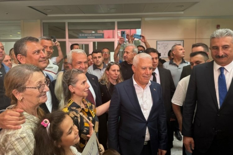 CHP Genel Başkanı &Ouml;zel'den Nil&uuml;fer Belediyesi ziyareti