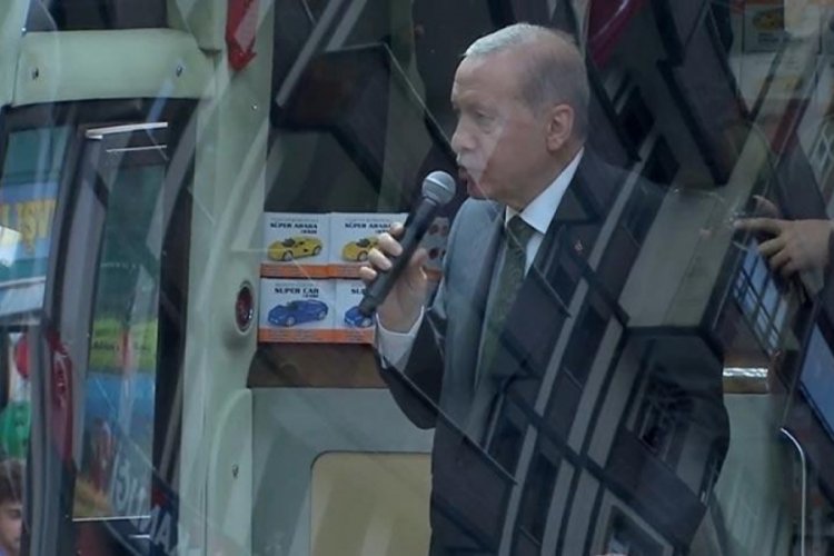 Cumhurbaşkanı Erdoğan memleketi Rize'de! Vatandaşlarla sohbet etti 