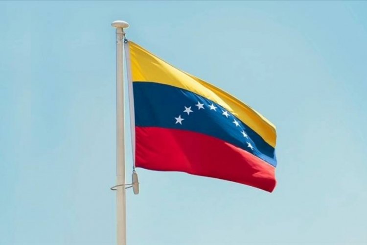 Venezuela'da eski 5 devlet başkanının &uuml;lkeye girişi yasaklandı!