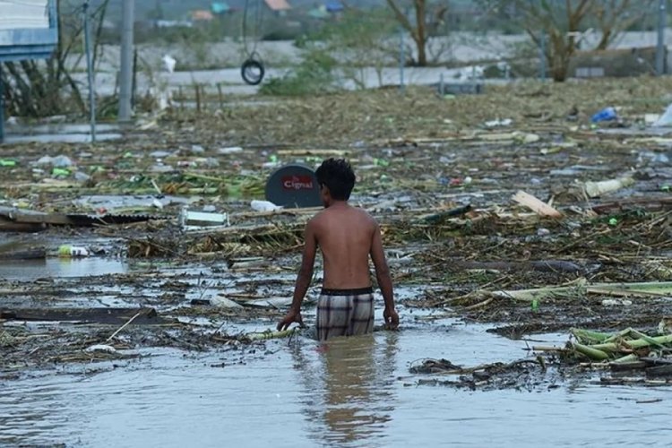 Filipinler ve Tayvan'da tayfun can aldı: 42 &ouml;l&uuml;!