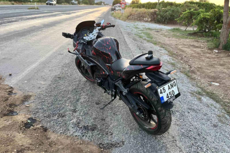 Denizli Buldan'da motosiklet kazası: 2 yaralı