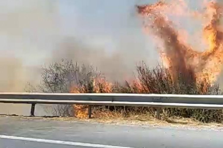Silivri'de yangın: Edirne istikameti trafiğe kapatıldı