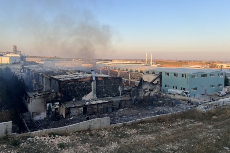 Tekirdağ'daki fabrika yangını s&ouml;nd&uuml;r&uuml;ld&uuml;
