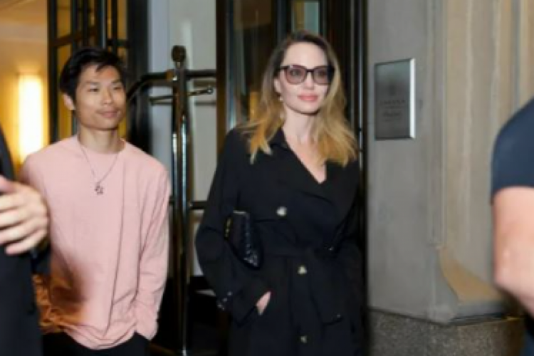 Brad Pitt ve Angelina Jolie'nin oğlu Pax, hastaneye kaldırıldı!