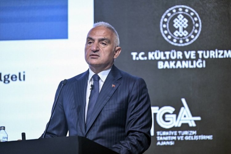 Bakan Ersoy'dan &Ccedil;eşme ve Bodrum'daki doluluk oranlarının azalmasına dair a&ccedil;ıklama!