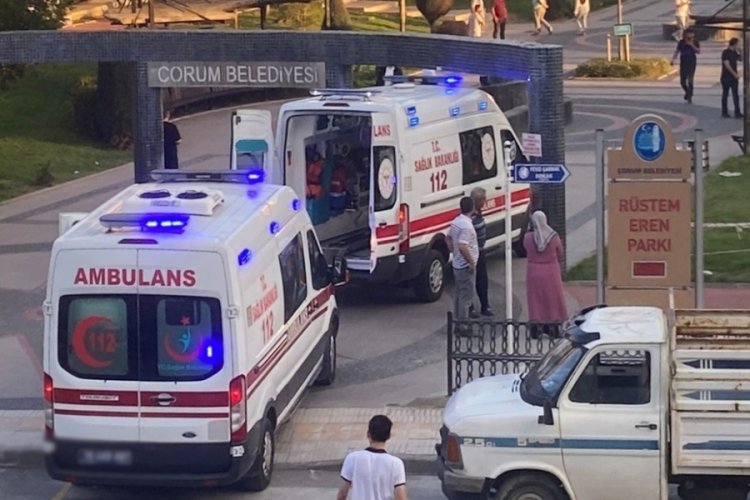 &Ccedil;orum'da pompalı t&uuml;fekli saldırı: &Ouml;l&uuml; ve yaralı var