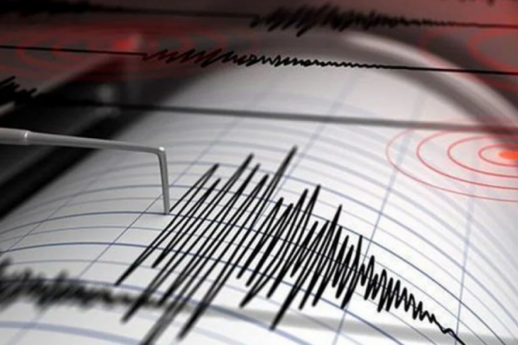 Malatya'da 4.4 b&uuml;y&uuml;kl&uuml;ğ&uuml;nde deprem!