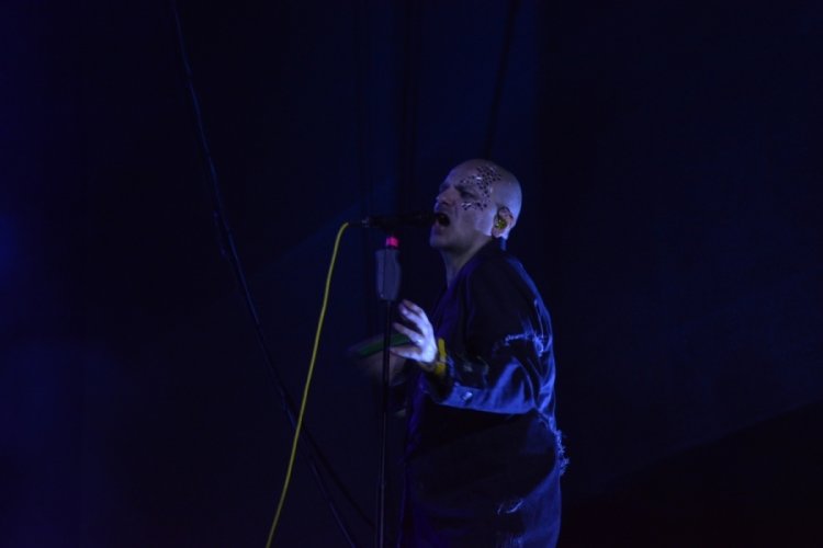 "62. Uluslararası Bursa Festivali"nde B&uuml;y&uuml;k Ev Ablukada sahne aldı