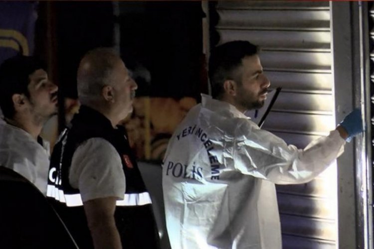 Kuaf&ouml;r salonuna ateş a&ccedil;ıp patlayıcı madde attılar
