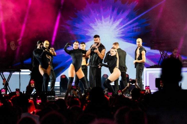 Ricky Martin Antalya'da konser verdi