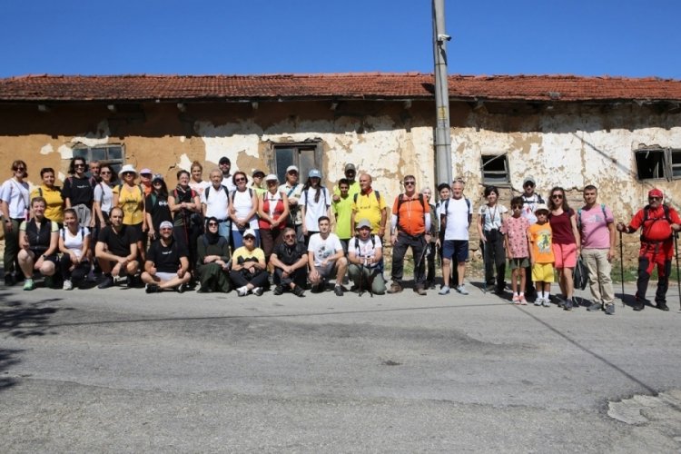 Bursa'da Mysia Yolları'nda trekking tutkunları doğanın keyfini &ccedil;ıkardı