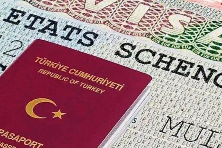 T&uuml;rkiye'nin vize sorunu s&uuml;r&uuml;yor