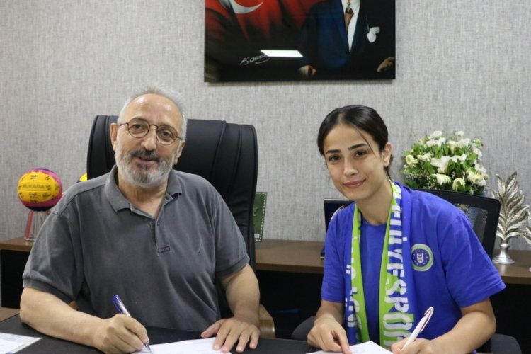 Bursa B&uuml;y&uuml;kşehir Belediyespor transferlerine devam ediyor