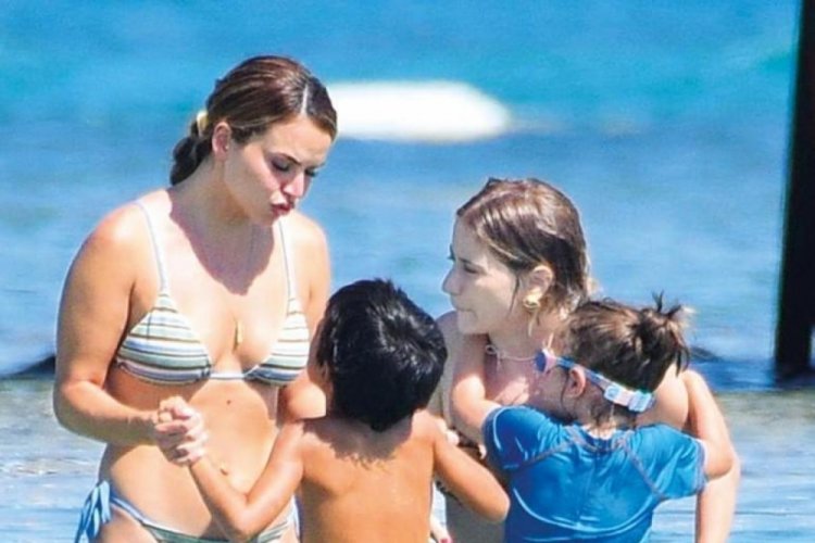 &Uuml;nl&uuml; annelerin tatil keyfi